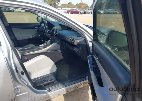 2016 Lexus Is 200T из США, поврежденный, VIN JTHBA1D29G5038426